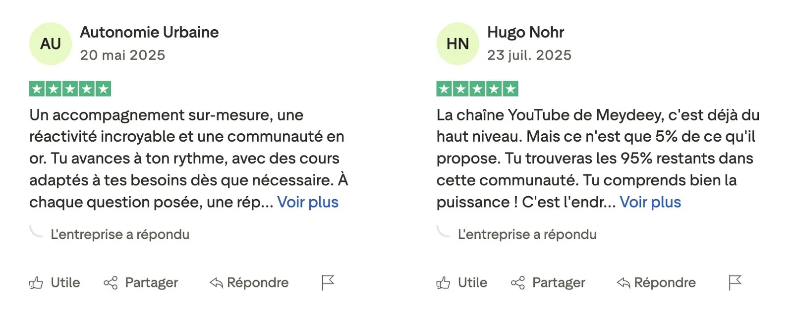 Deux avis Trustpilot en 5 étoiles, du 20 mai 2025 et du 23 juillet 2025 : l'un parle d'un accompagnement réactif, l'autre compare la chaîne YouTube à la communauté.